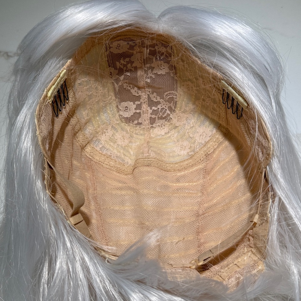 HAIR, 12” Bob, Center Part with Bangs,White - Picture 9 of 10